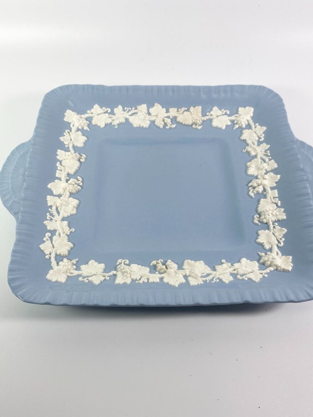 Wedgwood Queensware Square Handled Cake Plate, Cream on Lavender (Shell Edge)